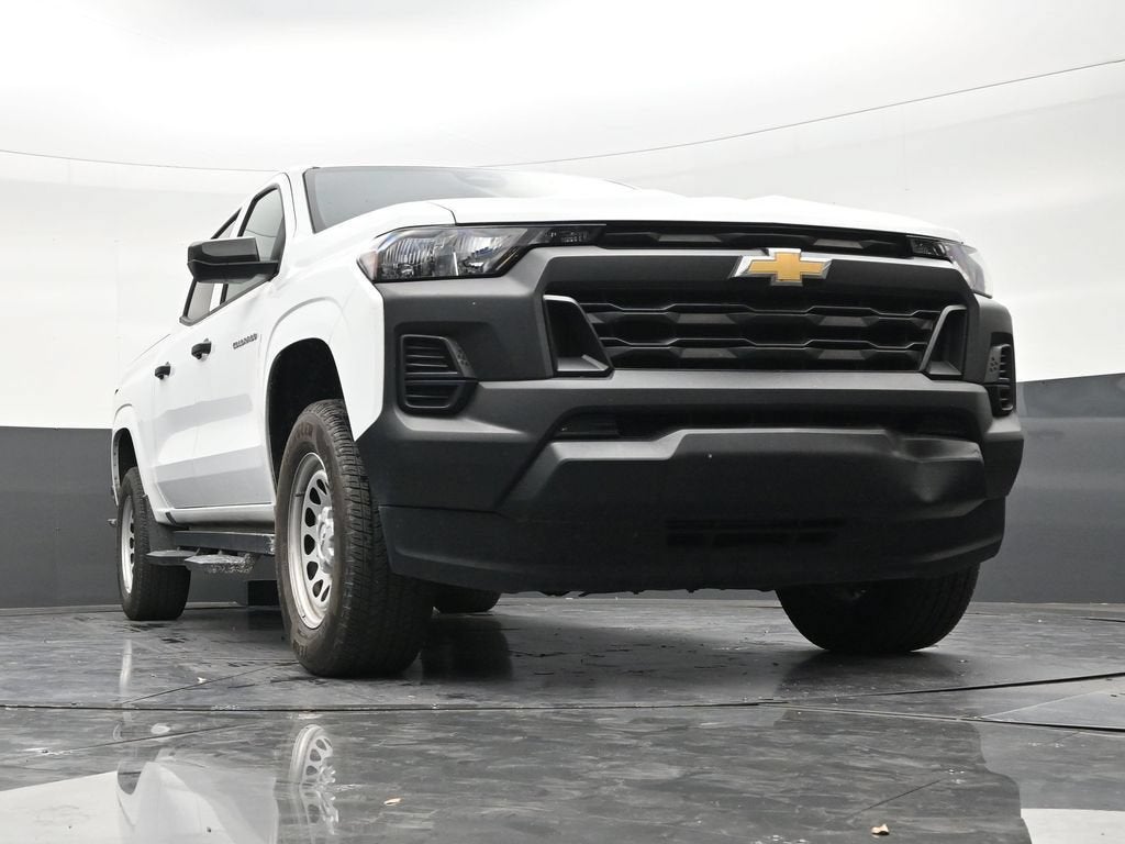 2024 Chevrolet Colorado WT