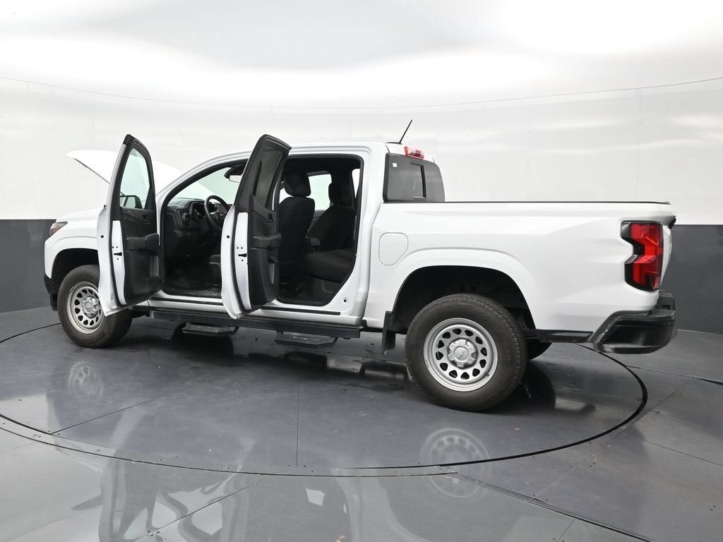 2024 Chevrolet Colorado WT