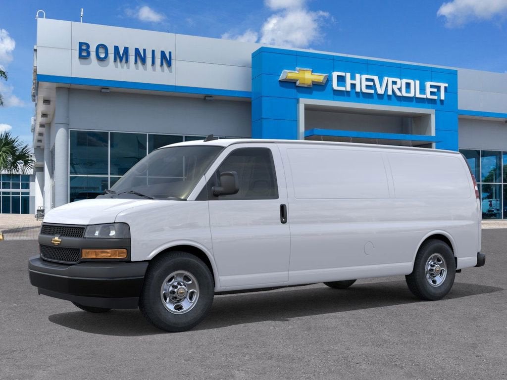 2025 Chevrolet Express Cargo WT
