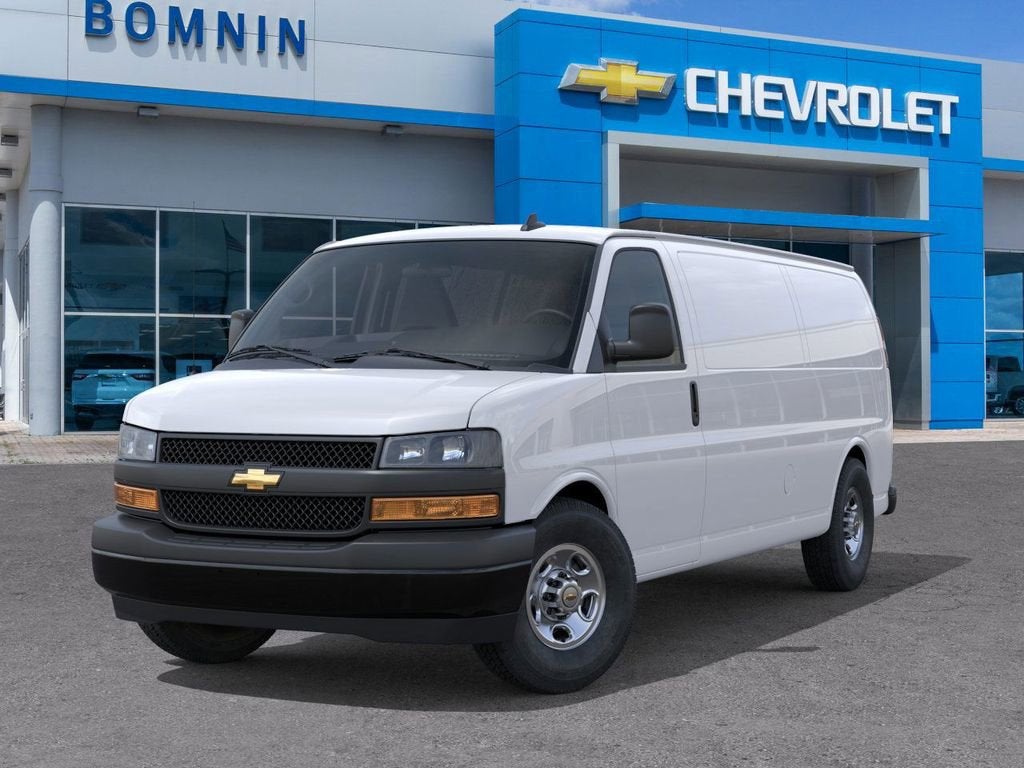2025 Chevrolet Express Cargo WT
