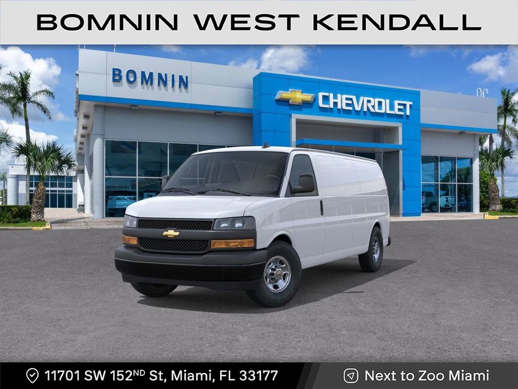 2025 Chevrolet Express Cargo WT