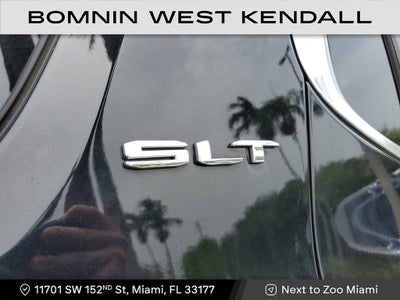 2022 GMC Acadia SLT