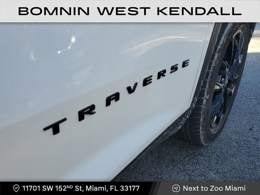 2024 Chevrolet Traverse LS