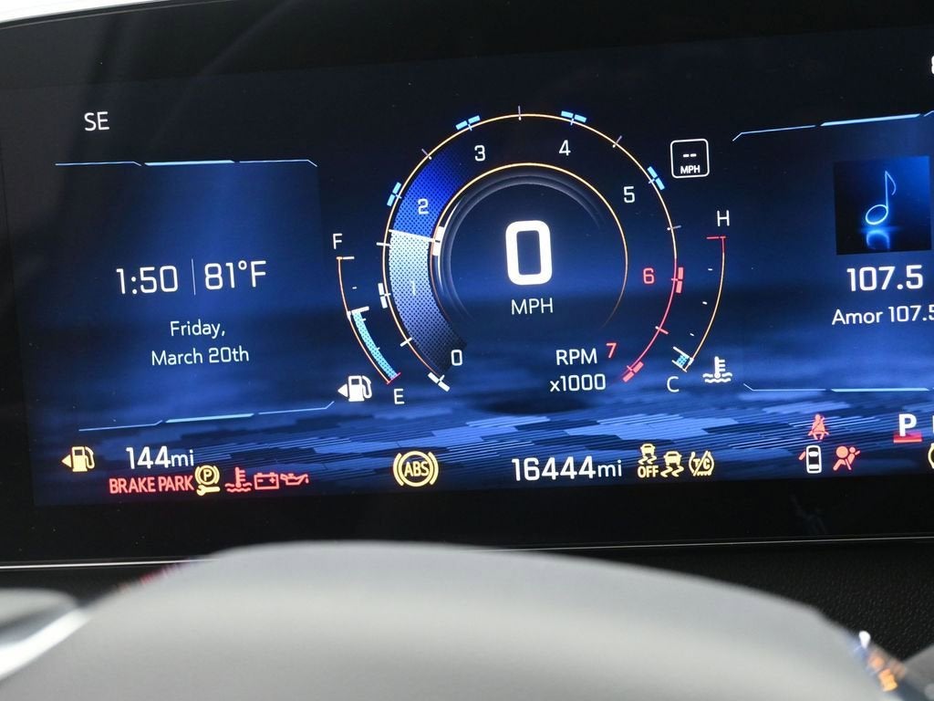 2024 Chevrolet Traverse LS