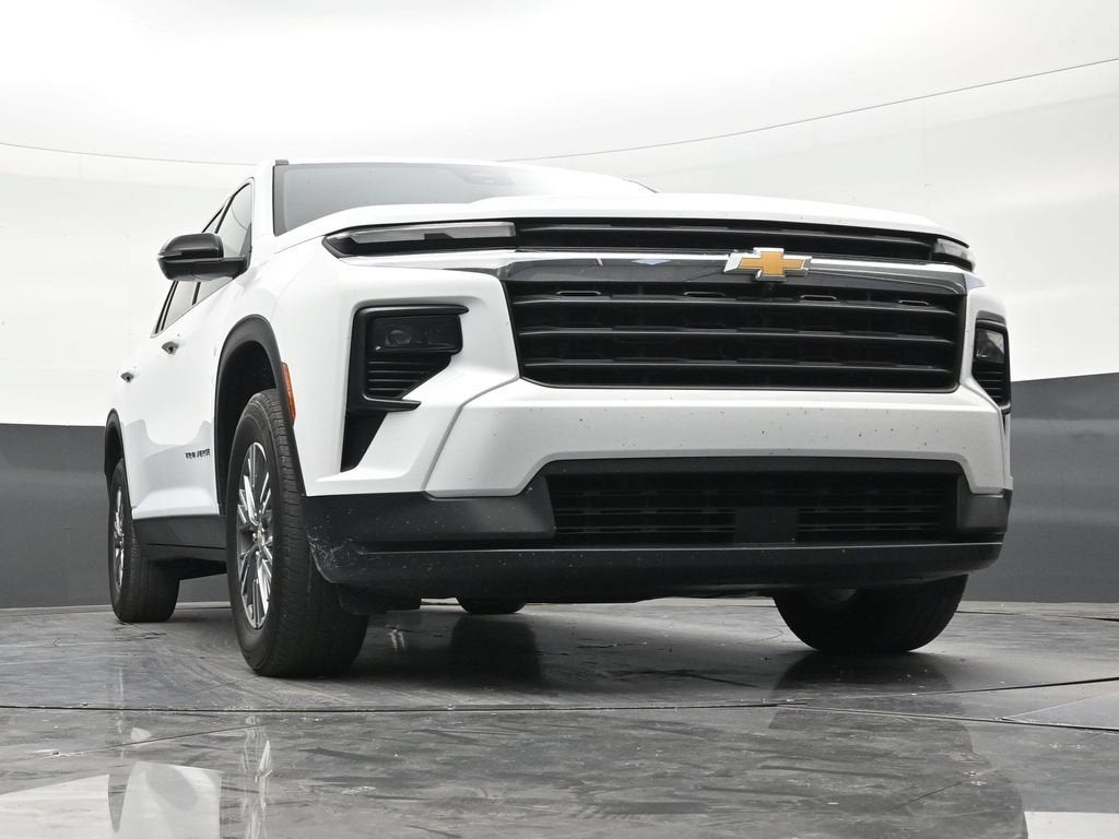 2024 Chevrolet Traverse LS