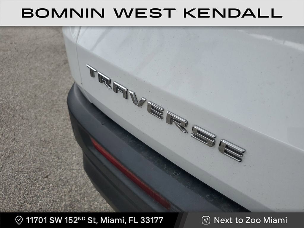 2024 Chevrolet Traverse LS