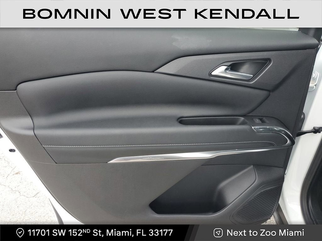 2024 Chevrolet Traverse LS