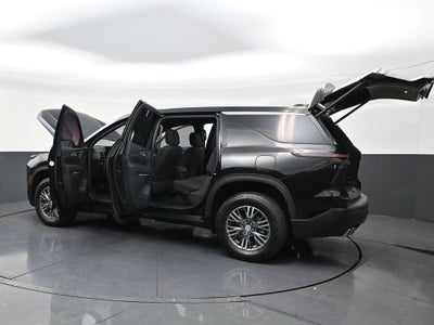 2024 Chevrolet Traverse LS