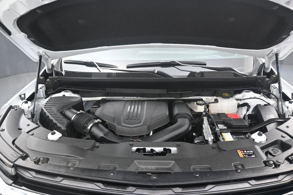 2024 Chevrolet Traverse LS