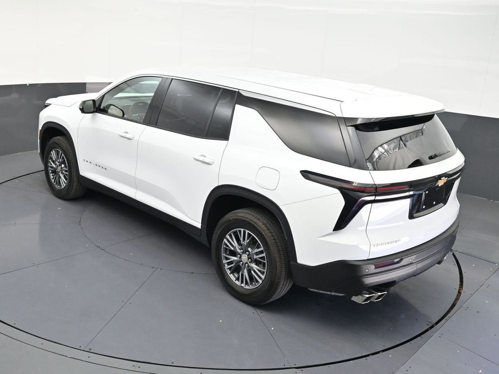2024 Chevrolet Traverse LS