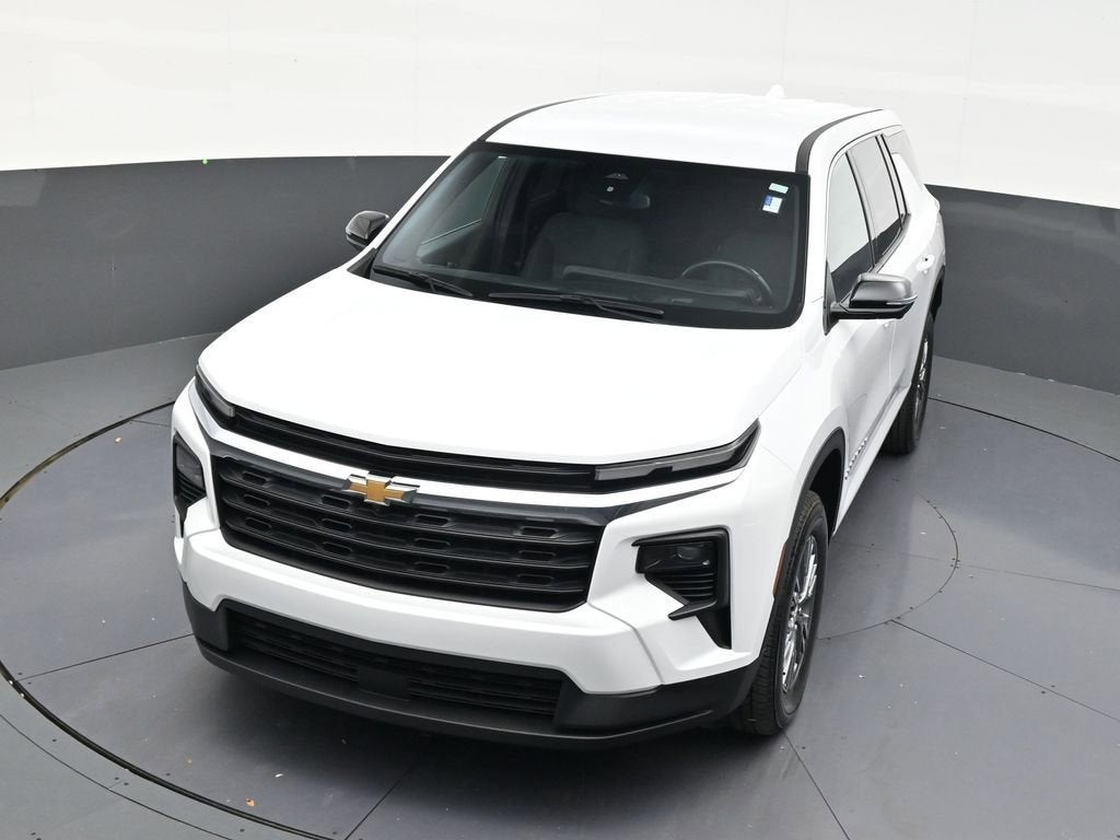 2024 Chevrolet Traverse LS