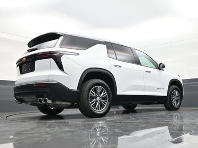 2024 Chevrolet Traverse LS