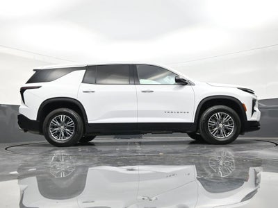 2024 Chevrolet Traverse LS