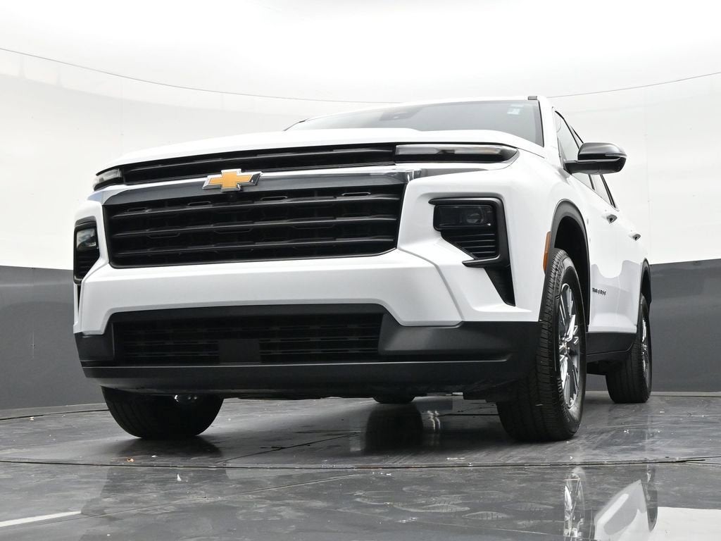 2024 Chevrolet Traverse LS
