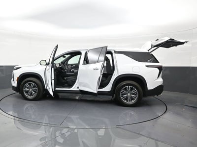 2024 Chevrolet Traverse LS