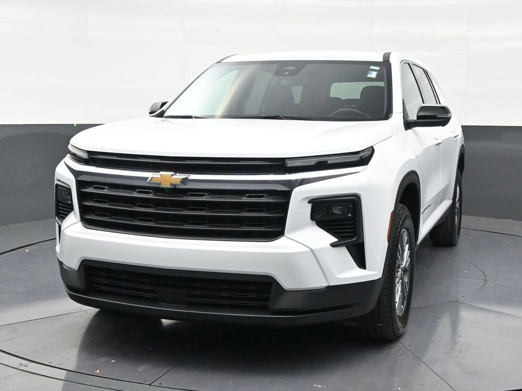 2024 Chevrolet Traverse LS