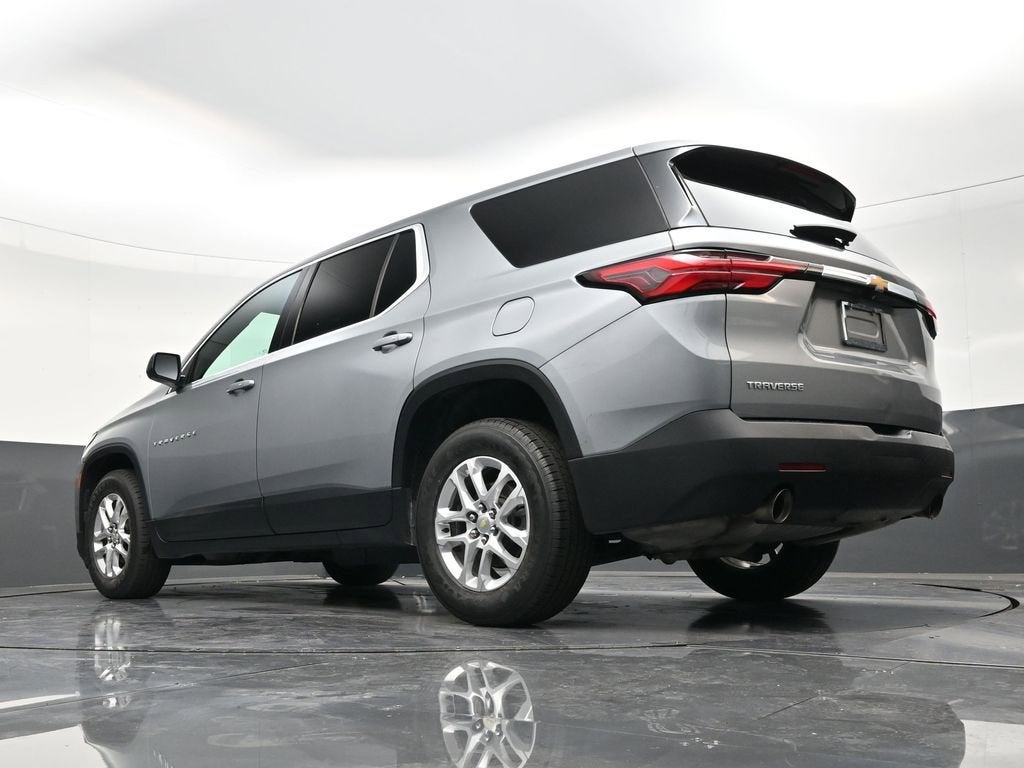 2023 Chevrolet Traverse LS