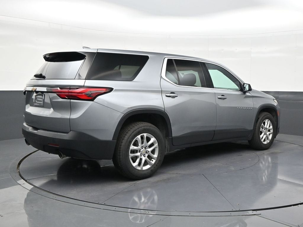 2023 Chevrolet Traverse LS