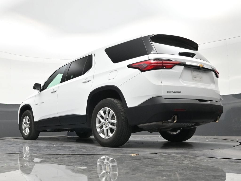 2023 Chevrolet Traverse LS