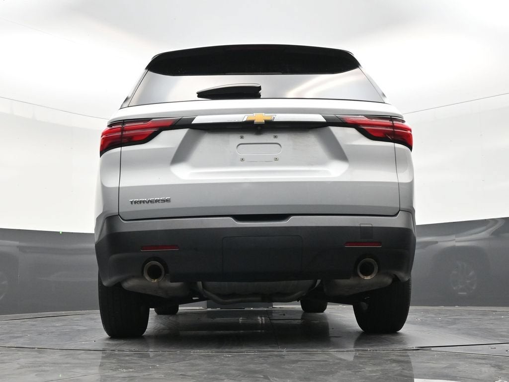 2022 Chevrolet Traverse LS