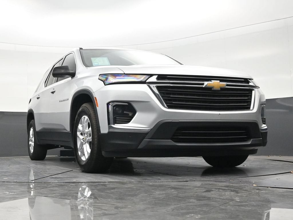 2022 Chevrolet Traverse LS