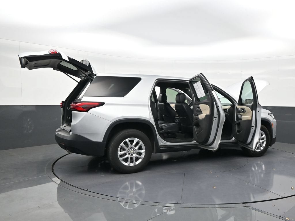 2022 Chevrolet Traverse LS