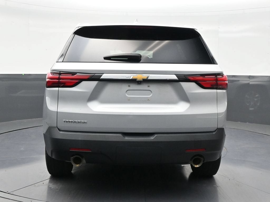 2022 Chevrolet Traverse LS
