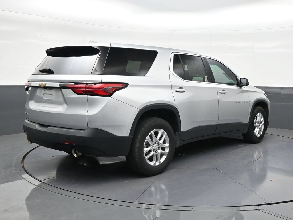 2022 Chevrolet Traverse LS