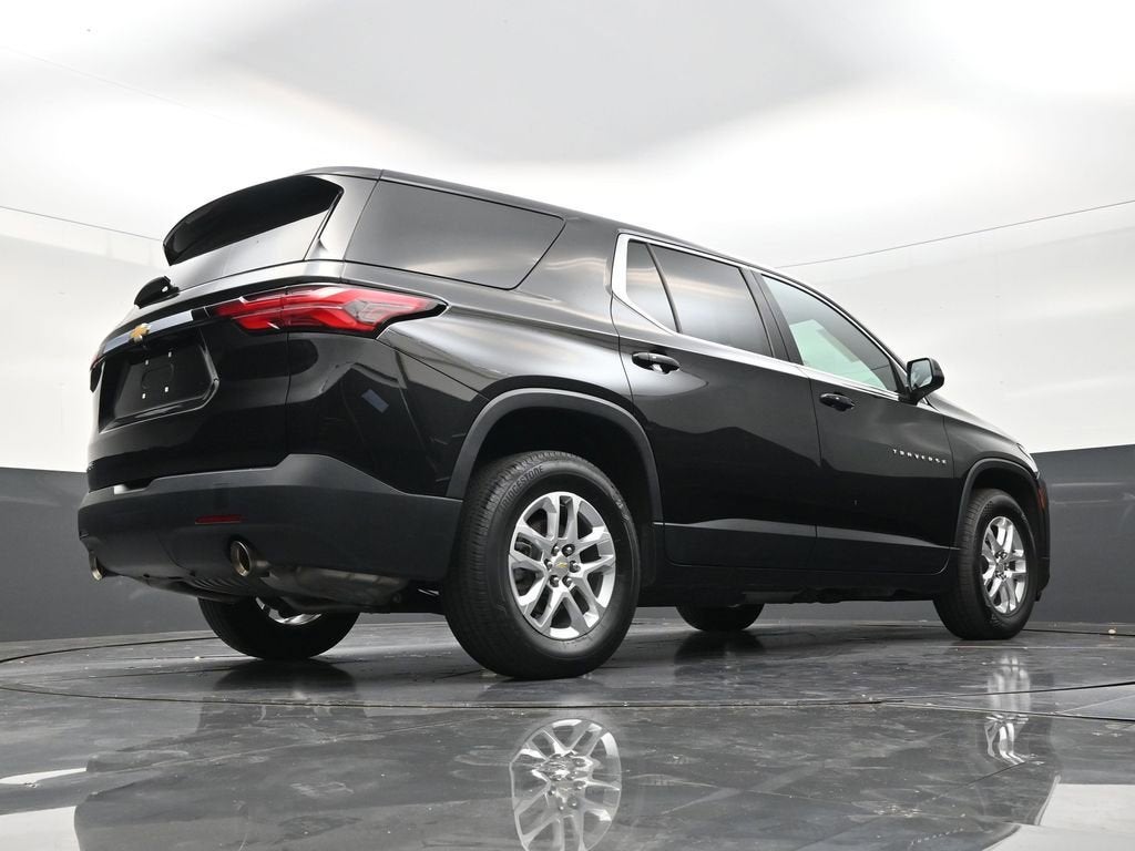 2023 Chevrolet Traverse LS
