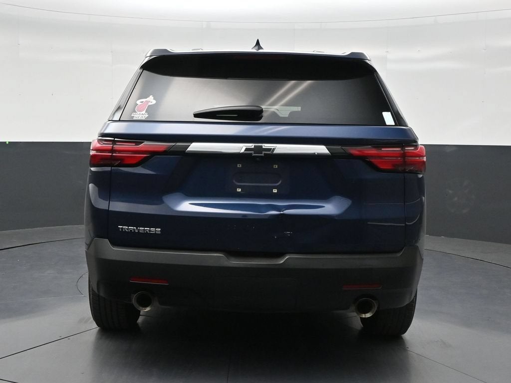 2022 Chevrolet Traverse LS