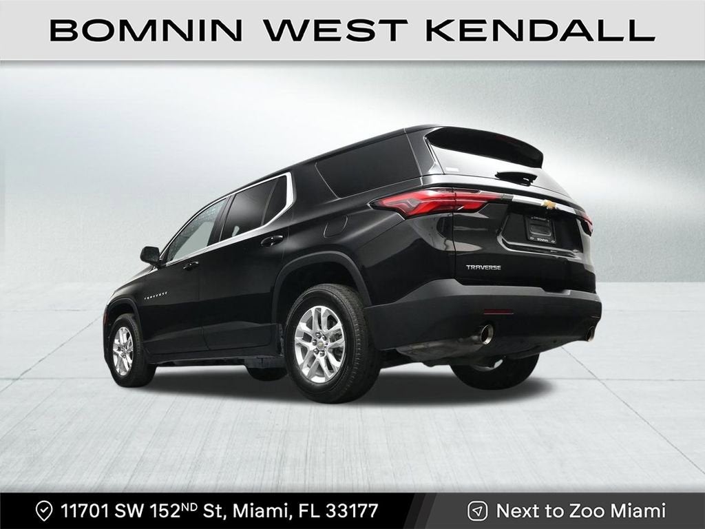 2023 Chevrolet Traverse LS