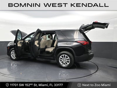 2023 Chevrolet Traverse LS