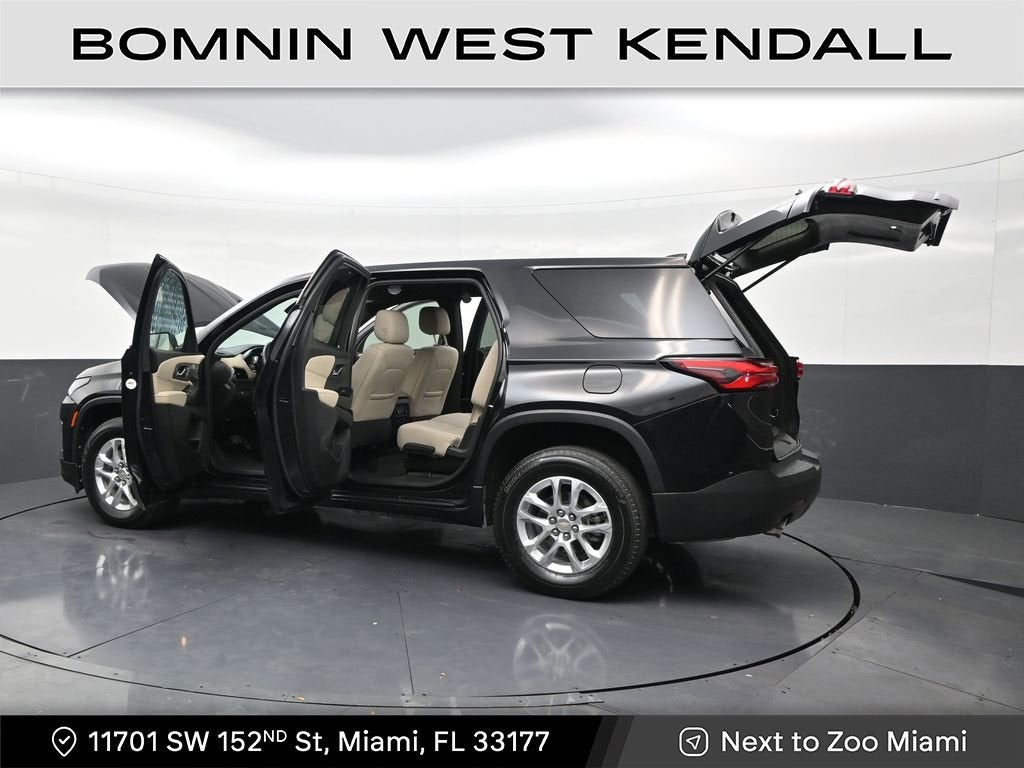 2023 Chevrolet Traverse LS