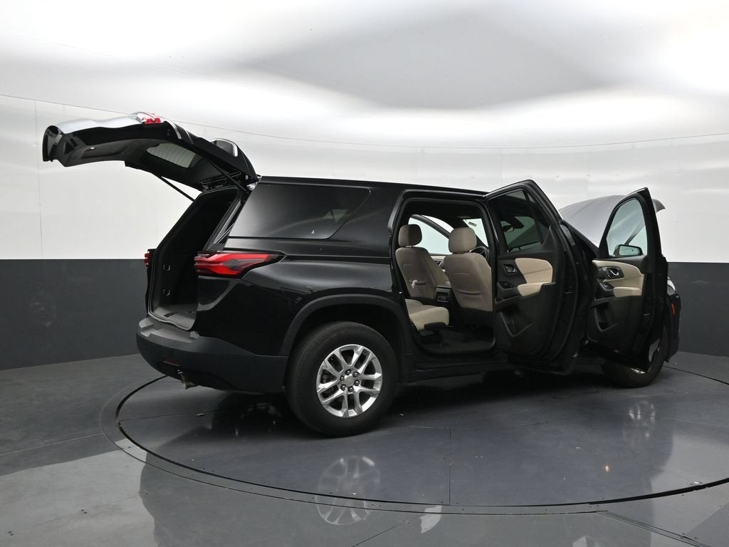 2023 Chevrolet Traverse LS