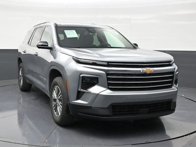 2024 Chevrolet Traverse LT
