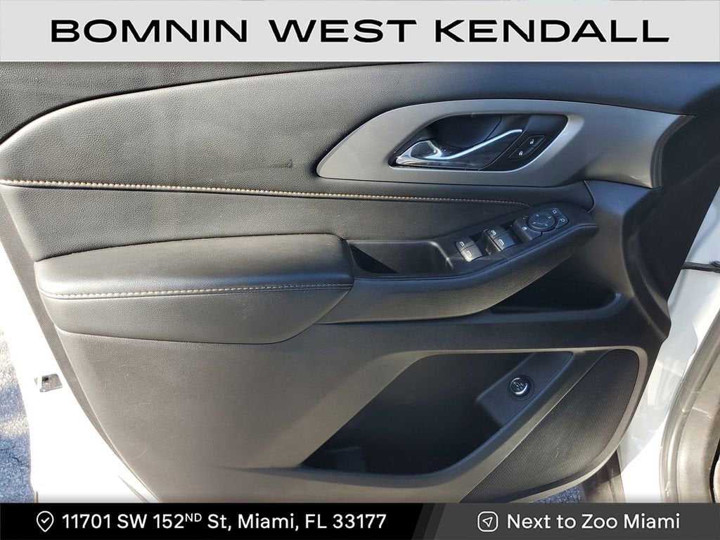 2021 Chevrolet Traverse LT Cloth