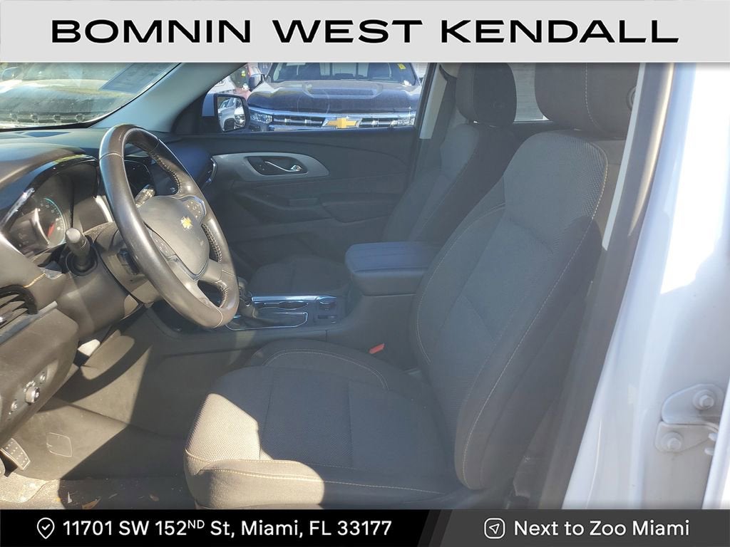 2021 Chevrolet Traverse LT Cloth