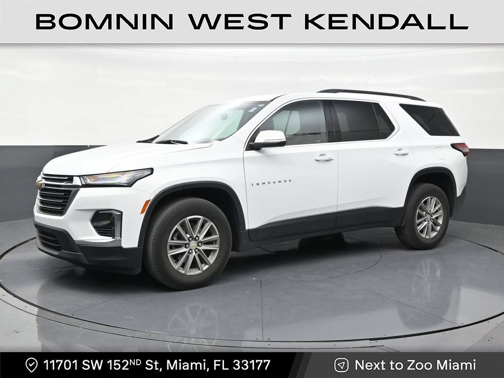 2023 Chevrolet Traverse LT Cloth