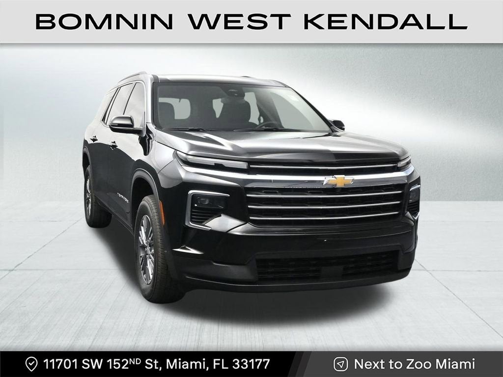 2025 Chevrolet Traverse LT