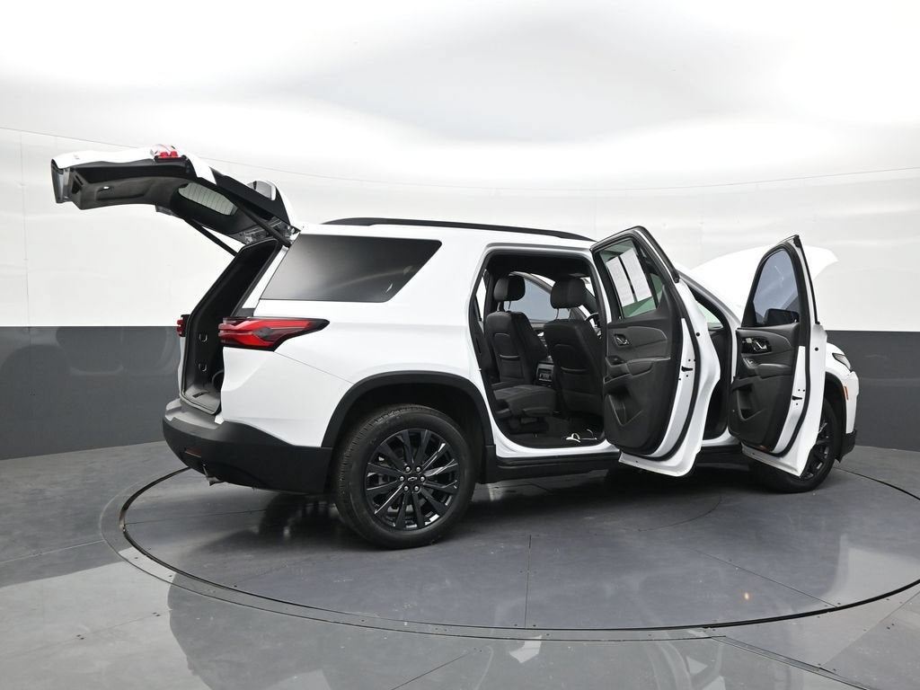 2022 Chevrolet Traverse RS