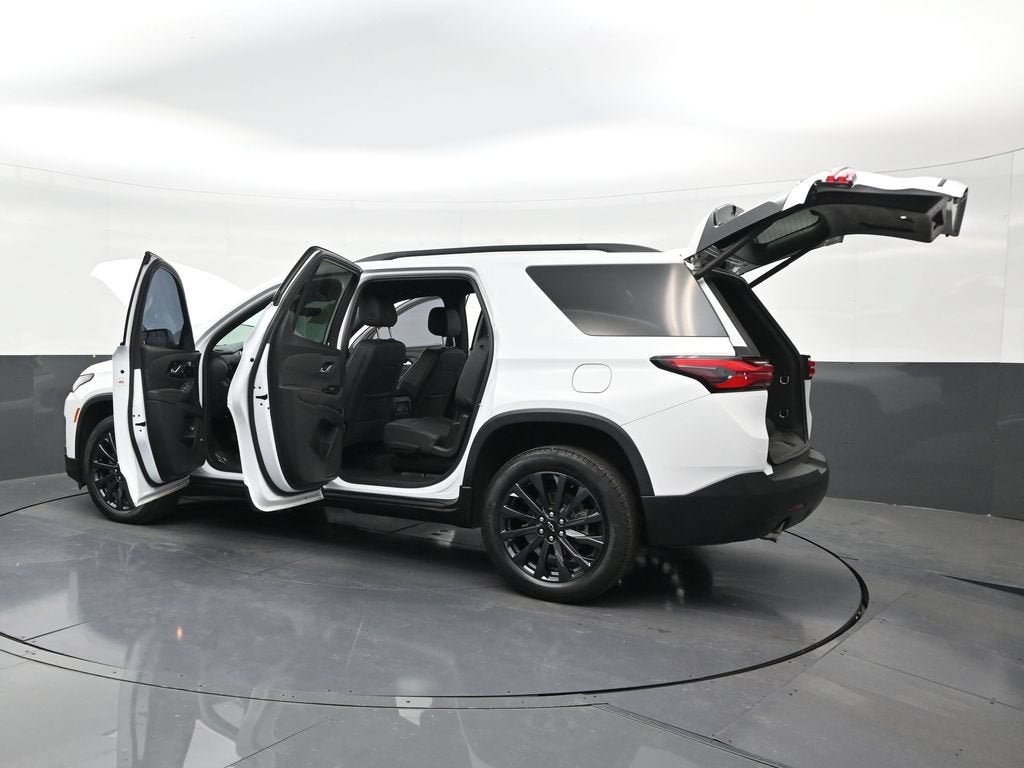 2022 Chevrolet Traverse RS
