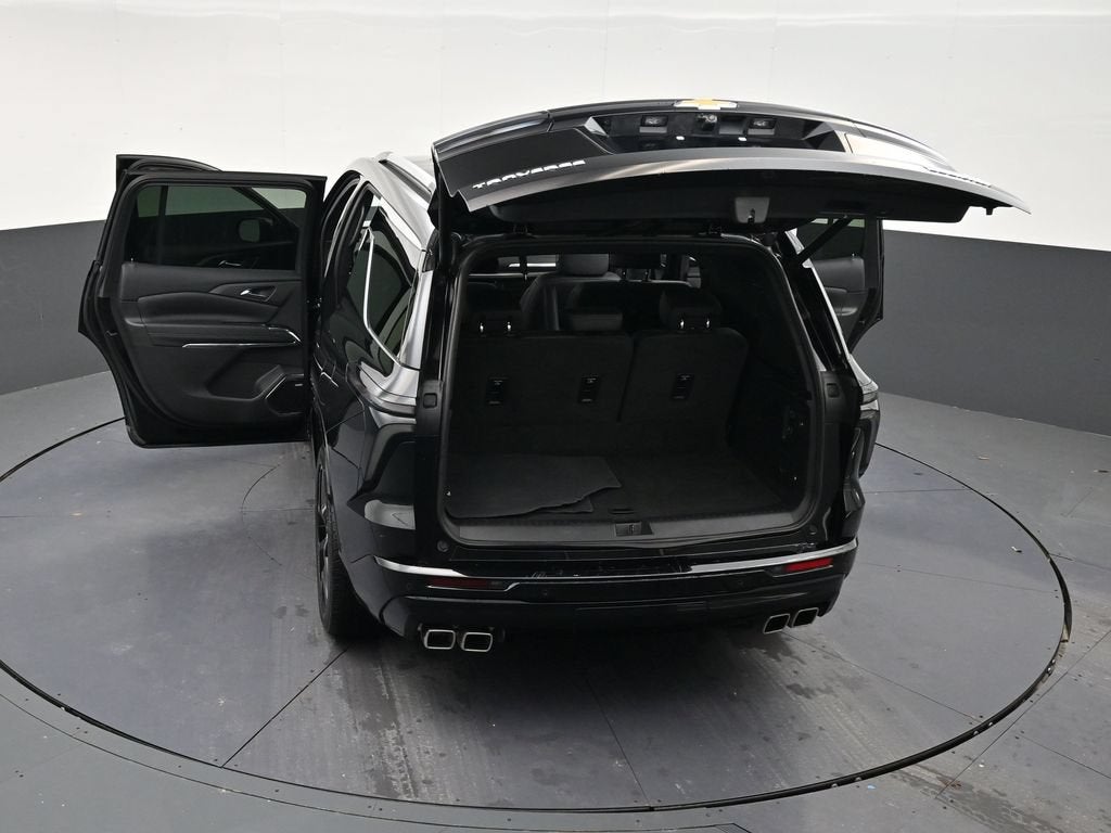 2025 Chevrolet Traverse High Country