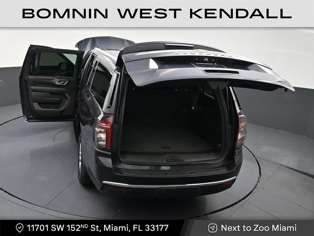 2023 Chevrolet Suburban LS