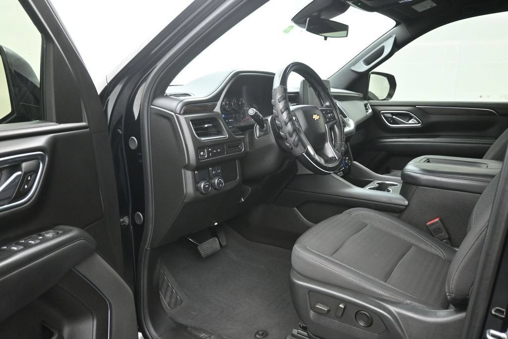 2024 Chevrolet Suburban LS