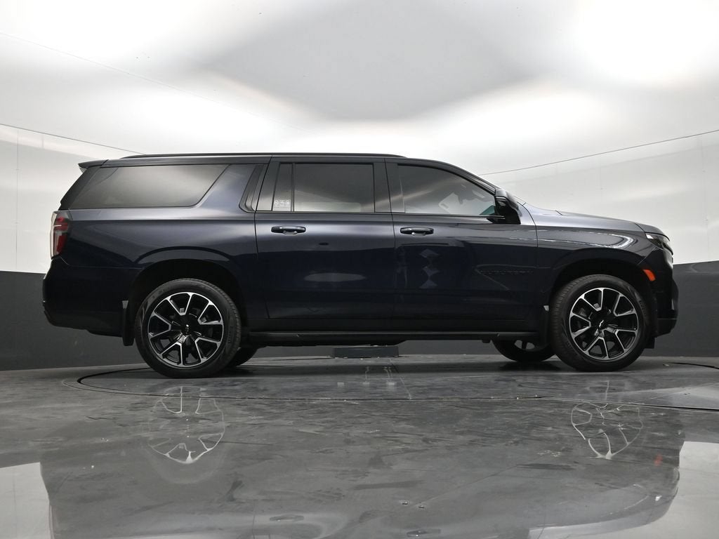 2024 Chevrolet Suburban RST