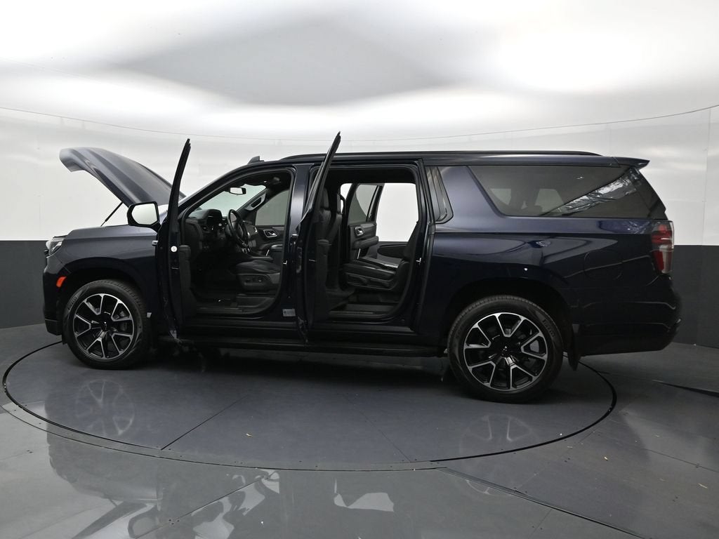 2024 Chevrolet Suburban RST