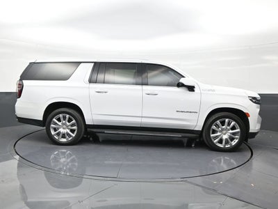 2022 Chevrolet Suburban High Country