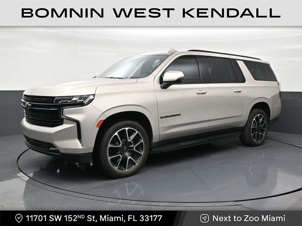 2023 Chevrolet Suburban RST