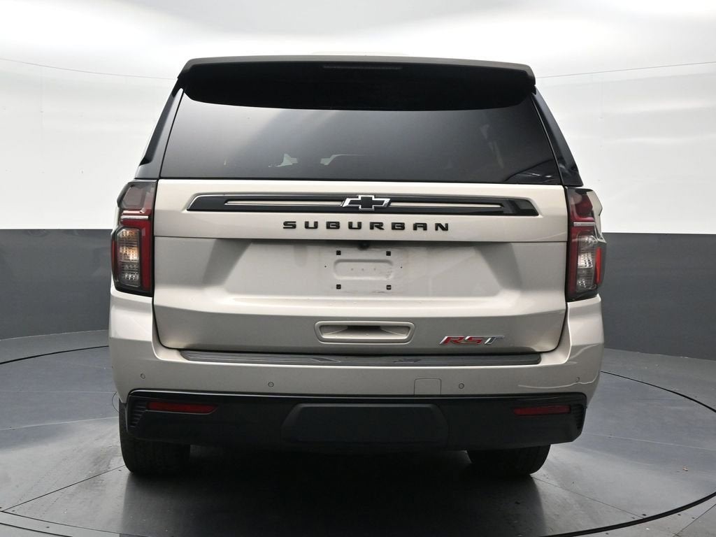 2023 Chevrolet Suburban RST