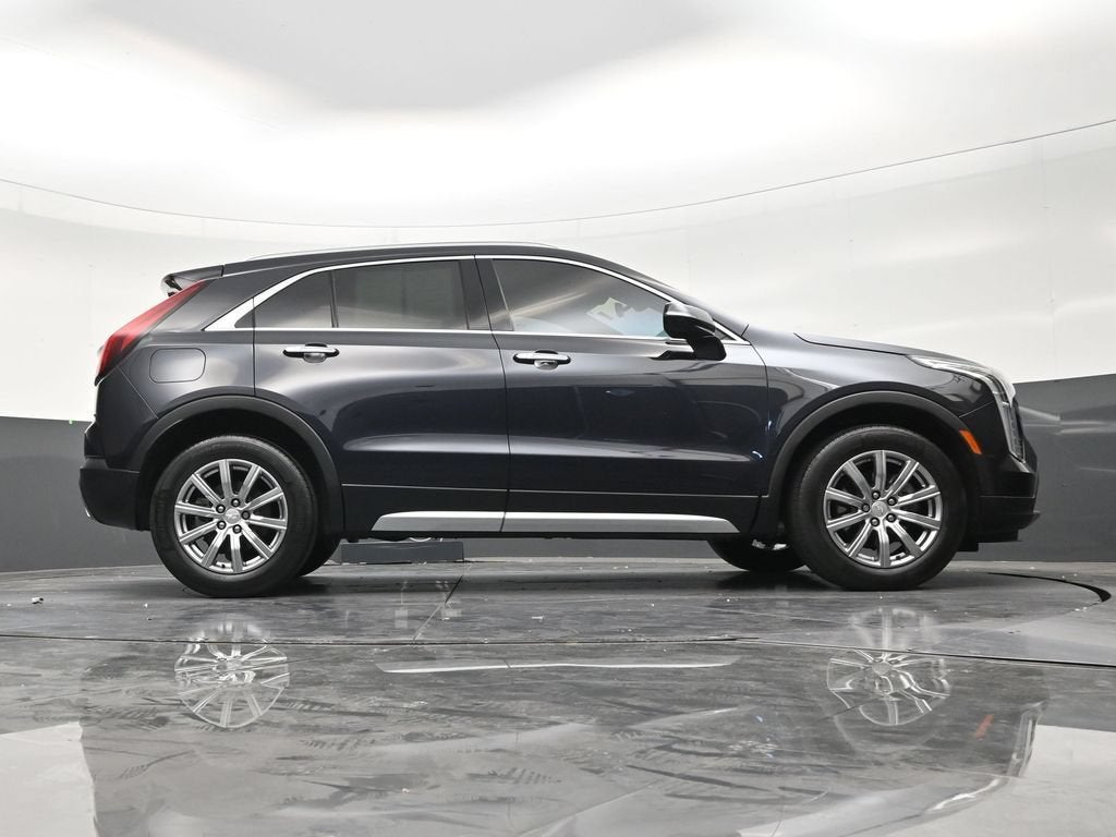 2023 Cadillac XT4 FWD Premium Luxury